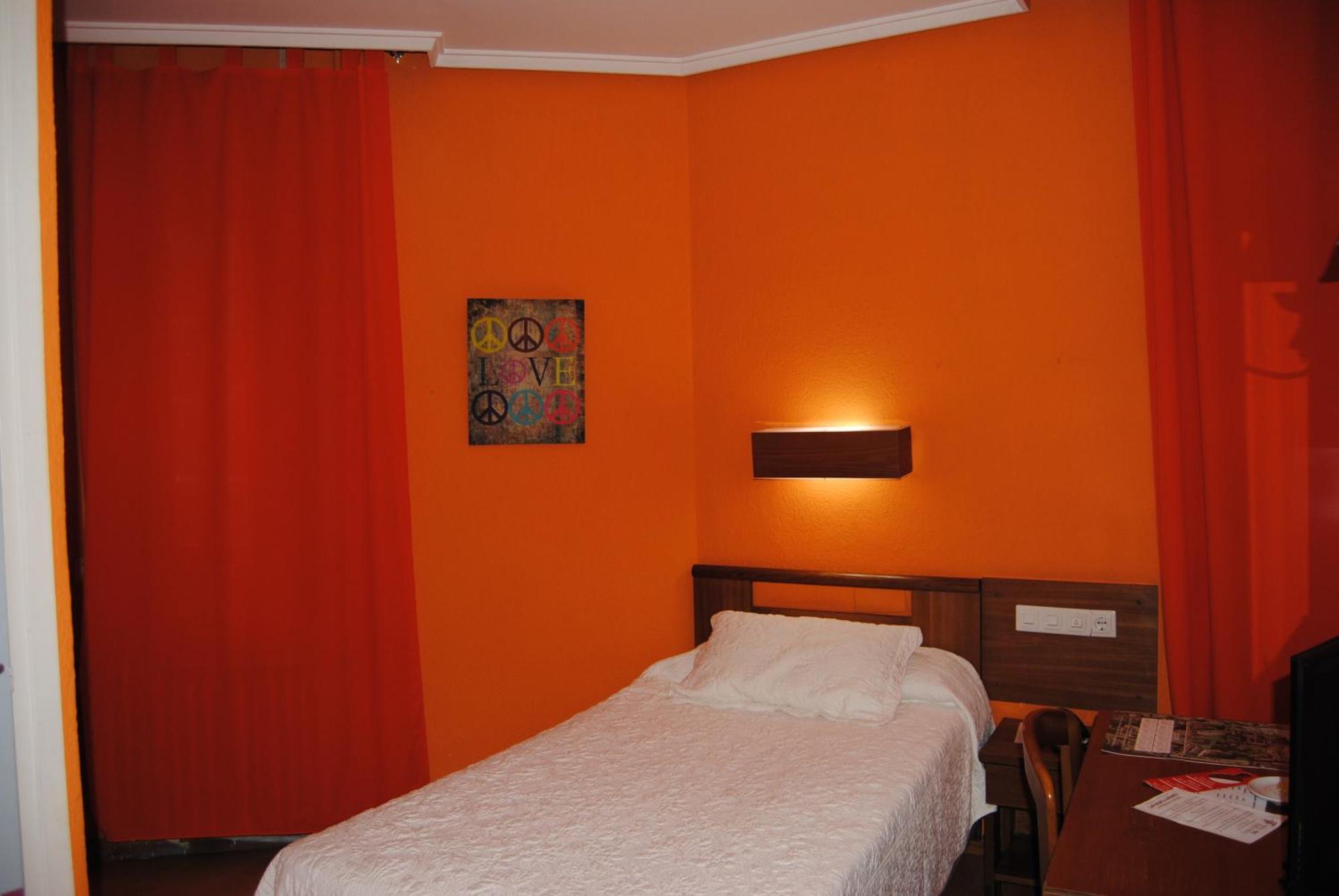 Hotel Pedro Torres Cuenca  Oda fotoğraf