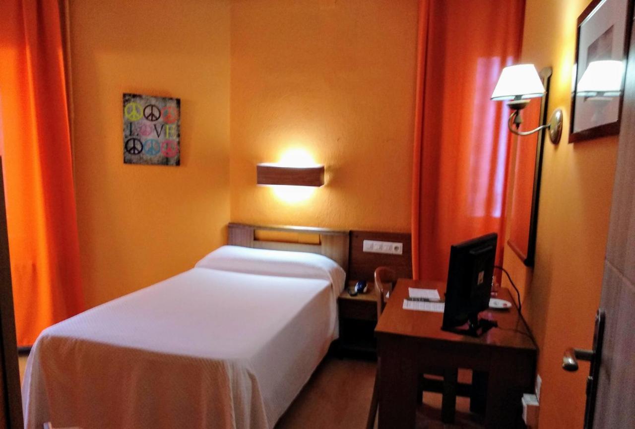 Hotel Pedro Torres Cuenca  Dış mekan fotoğraf