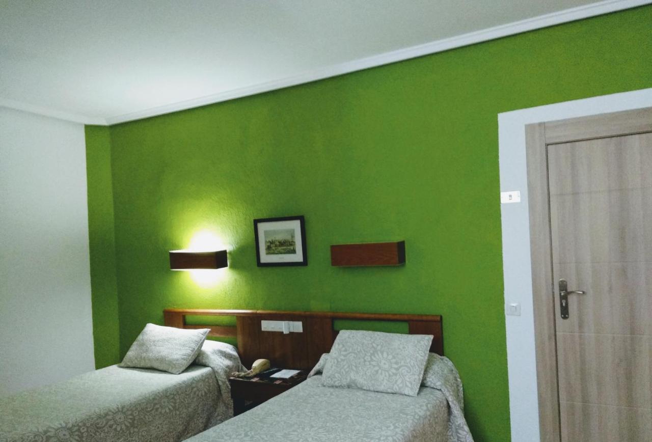 Hotel Pedro Torres Cuenca  Dış mekan fotoğraf