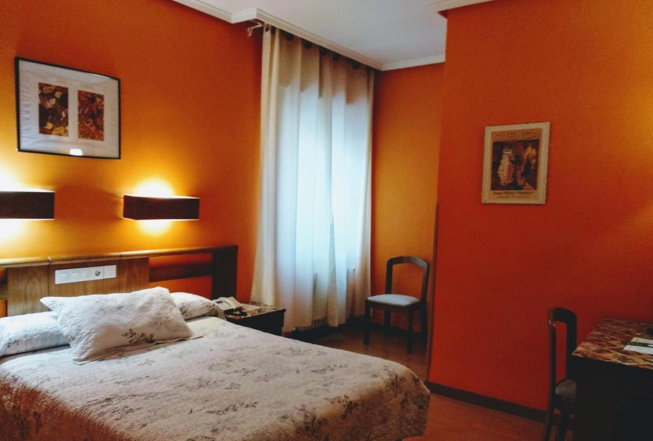 Hotel Pedro Torres Cuenca  Dış mekan fotoğraf