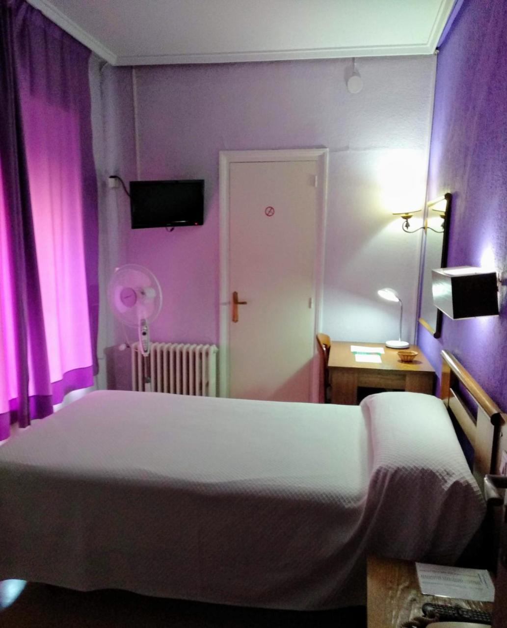 Hotel Pedro Torres Cuenca  Dış mekan fotoğraf