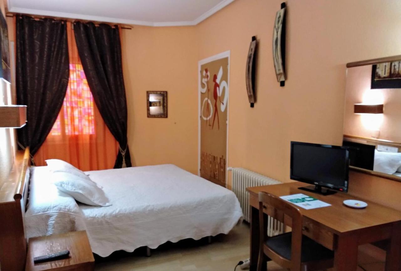Hotel Pedro Torres Cuenca  Dış mekan fotoğraf